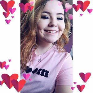 Meet your Posher, Carrie